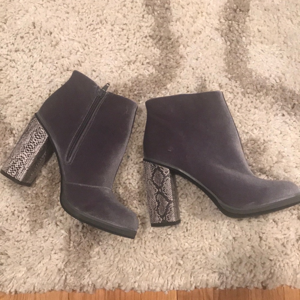 Super Fab Snake Print Heeled Booties Nib - image 3